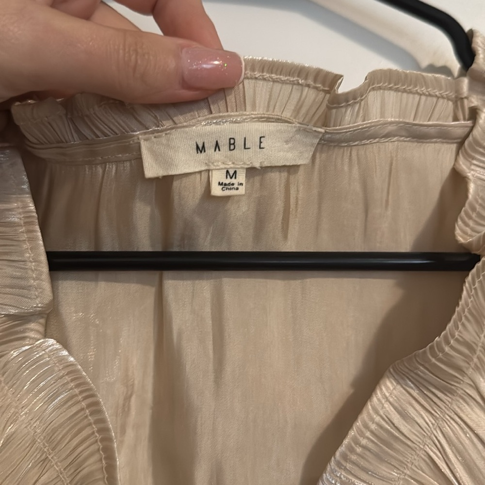 Elegant Cream Champagne Ruffle Blouse - Picture 5 of 9